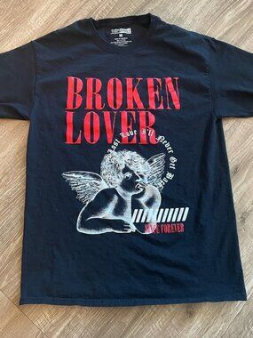 Broken Lover Thirty Single Black Graphic Tee Size M Unisex Pre-owned T-Shirt